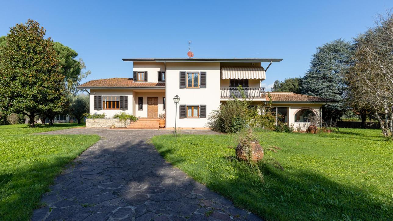 La villa con stile, spazio e tranquillità - Lucca