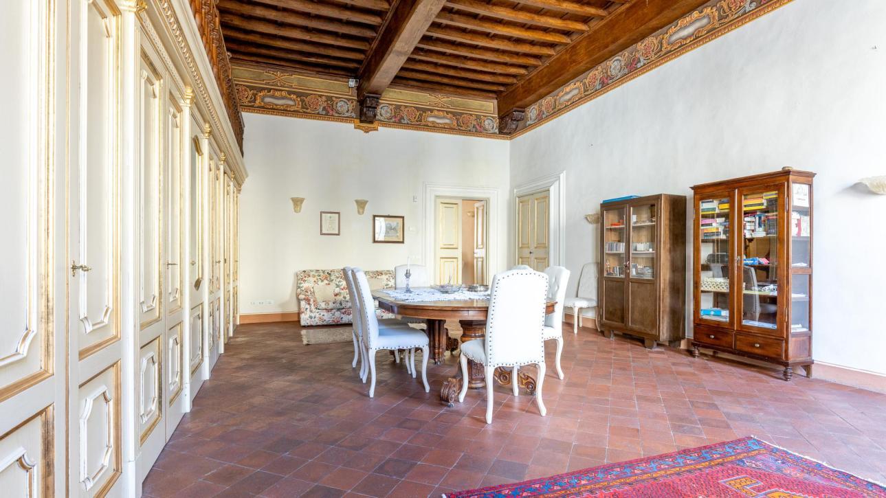 Eleganza innata - Lucca