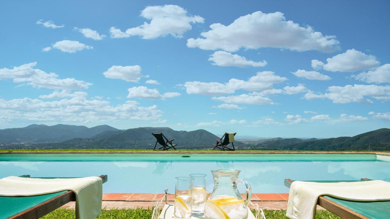 Confidential: Confidential: il sogno Toscano