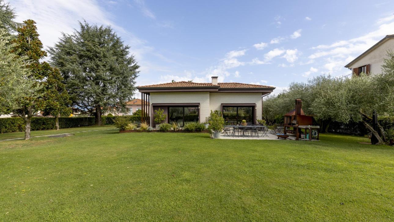A Lucca una Villa che guarda al futuro
